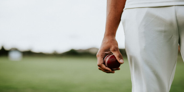 4 Must Have Apps for Cricket Fanatics This Year